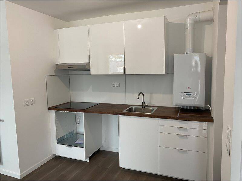Appartement 3 pièces 62 m² · à Breuillet · 61,6 m² · 942 €/mois