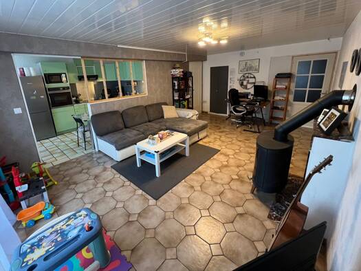 Maison à vendre 80 000 € 10 pièces 9 chambres 188 m² 359 m² de terrain Saint-Mihiel 55300