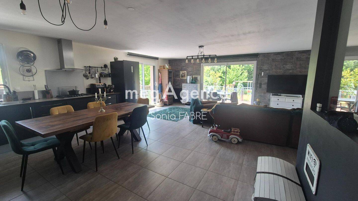 Maison 6 pièces 128 m² · à Bouaye · 128 m² · 384 900 €