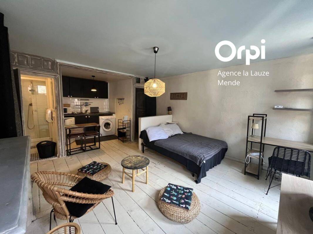 Appartement 1 pièce 28 m² · à Mende · 27,9 m² · 390 €/mois