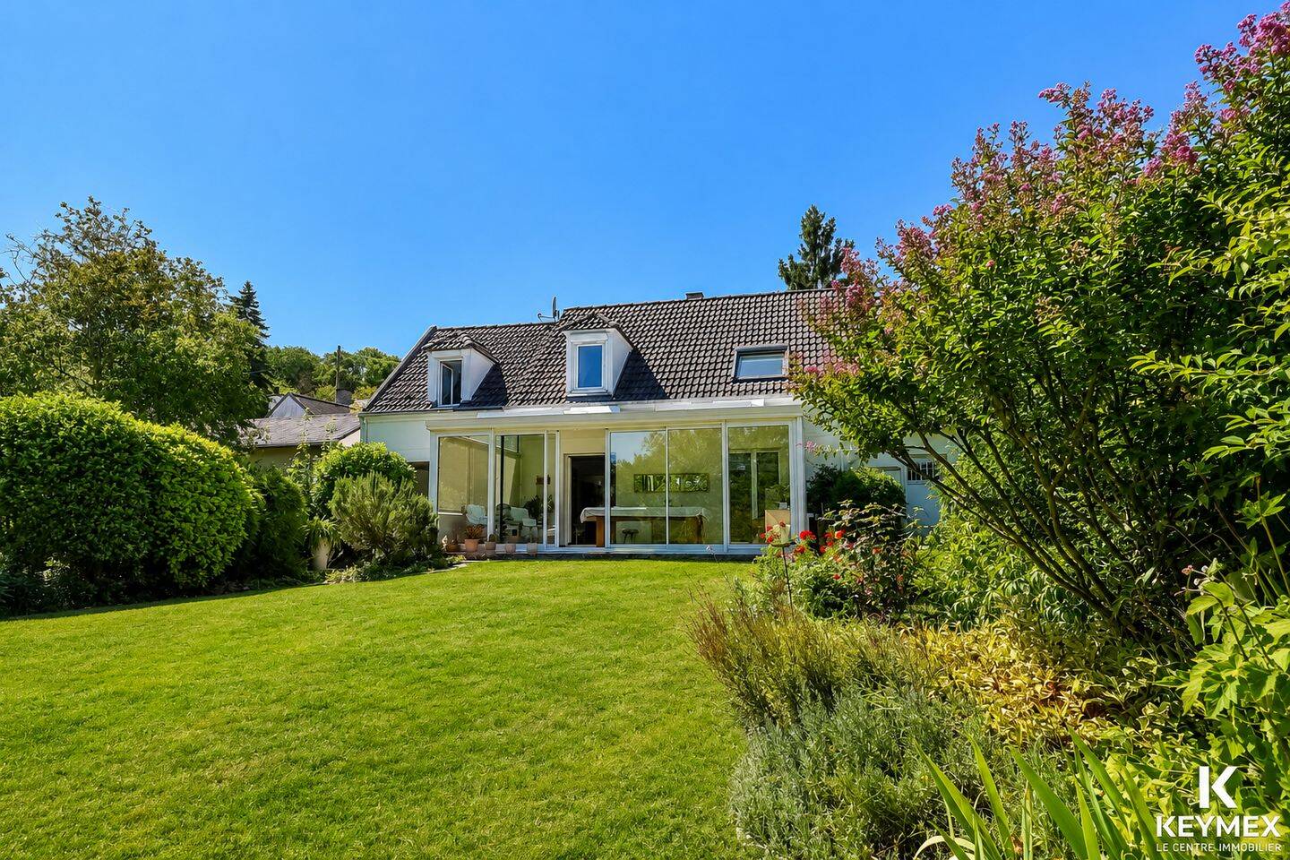 Maison 7 pièces 130 m² · à Asnières-sur-Oise · 130 m² · 398 000 €