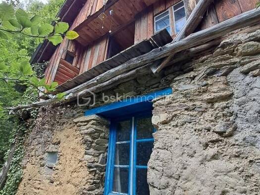 Maison à vendre 64 000 € 2 pièces 1 chambre 30 m² 10 000 m² de terrain Sentein 09800