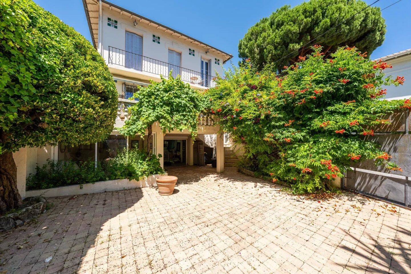 Maison 5 pièces 186 m² · à Cannes · 186,2 m² · 980 000 €