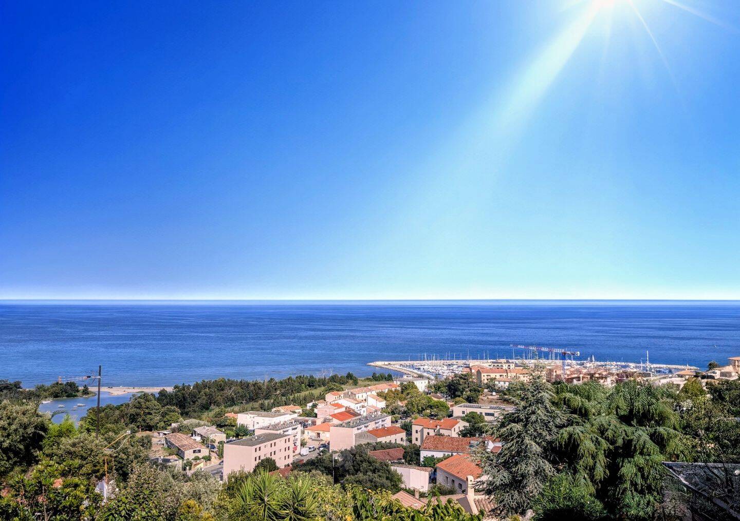 Appartement 2 pièces 49 m² · à Sari-Solenzara · 49 m² · 268 000 €