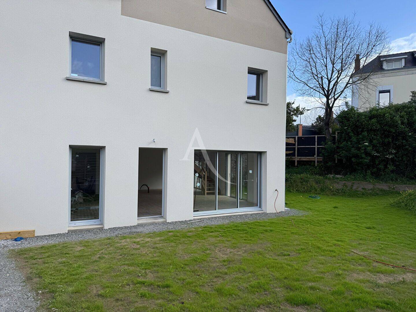 Maison 6 pièces 168 m² · à Les Ponts-de-Cé · 168 m² · 442 300 €