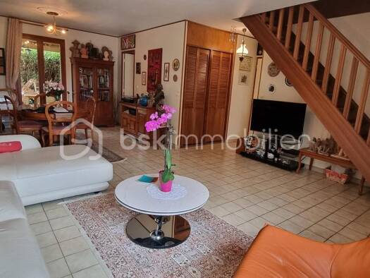 Maison de plain-pied à vendre 255 000 € 5 pièces 4 chambres 104 m² Compiègne 60200