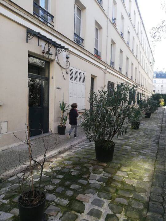 Appartement 1 pièce 9 m² · à Paris 10ème Arrondissement · 9 m² · 550 €/mois