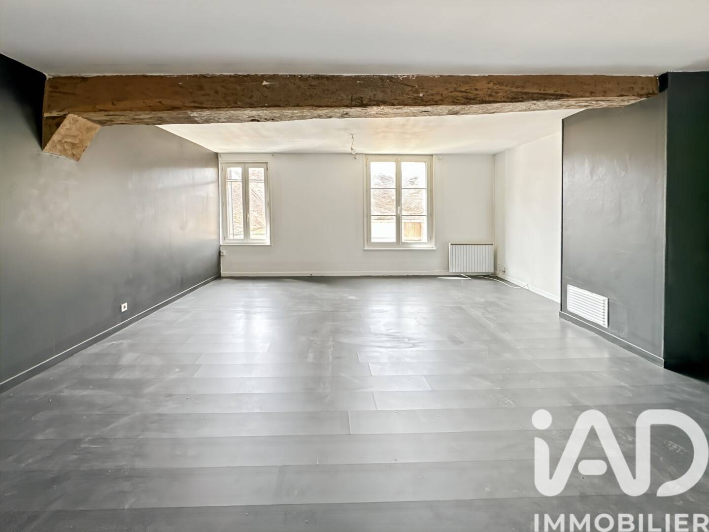 Maison 6 pièces 118 m² · à Villeneuve-sur-Yonne · 117,6 m² · 129 500 €
