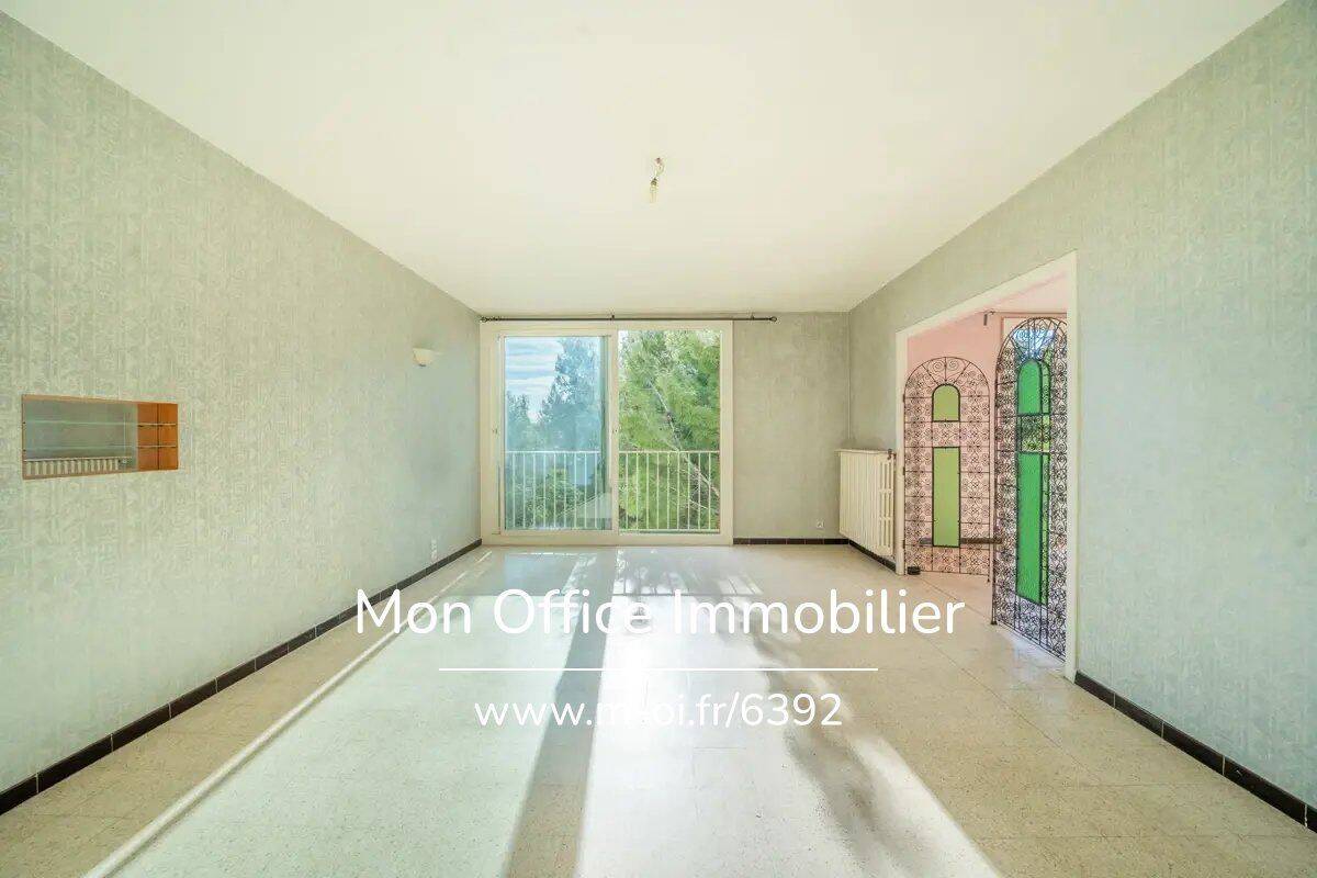 Appartement 4 pièces 75 m² · à Marseille 12ème Arrondissement · 75 m² · 151 000 €