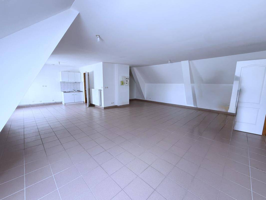 Appartement 4 pièces 96 m² · à Danizy · 95,5 m² · 545 €