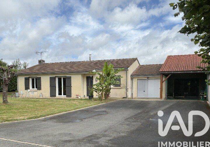 Maison 5 pièces 94 m² · à Montournais · 93,7 m² · 215 000 €