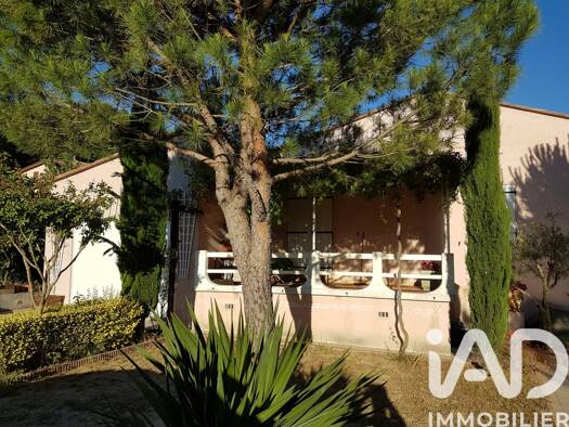 Maison de plain-pied à vendre 265 000 € 4 pièces 3 chambres 106 m² 967 m² de terrain Rieu Alès 30100