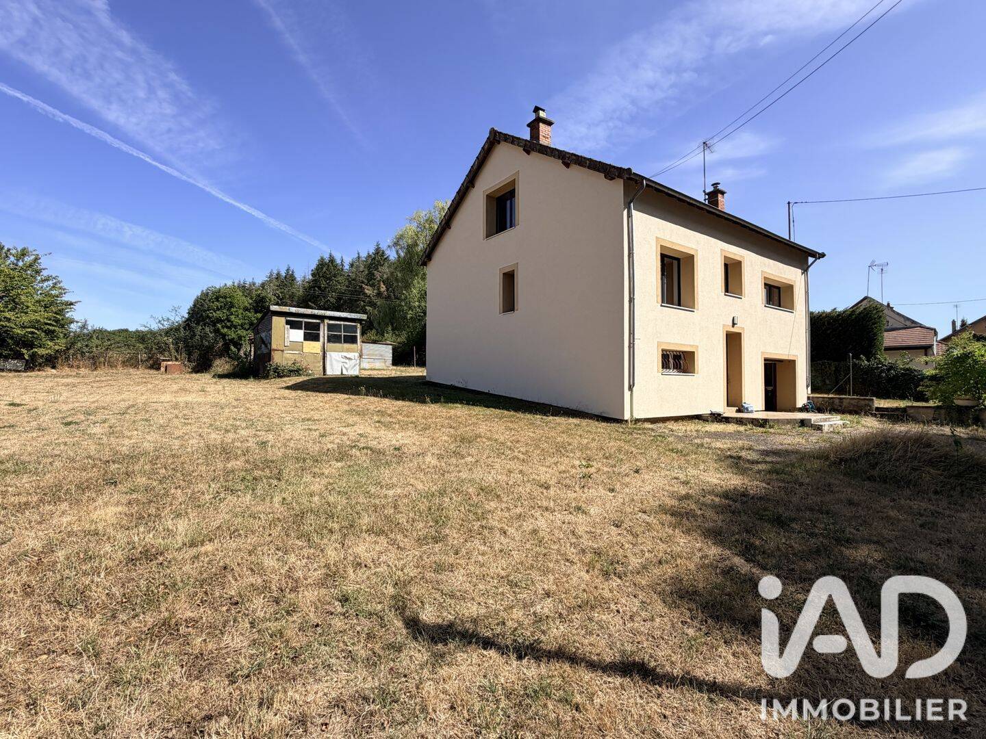 Maison 5 pièces 126 m² · à Saint-Émiland · 126 m² · 155 900 €