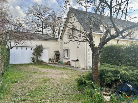 Maison à vendre 275 000 € 5 pièces 4 chambres 140 m² 650 m² de terrain La Ville-aux-Dames 37700