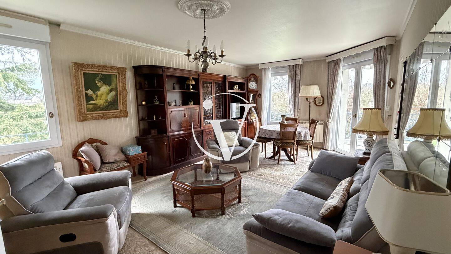 Appartement 5 pièces 94 m² · à Montoire-sur-le-Loir · 93,8 m² · 180 900 €