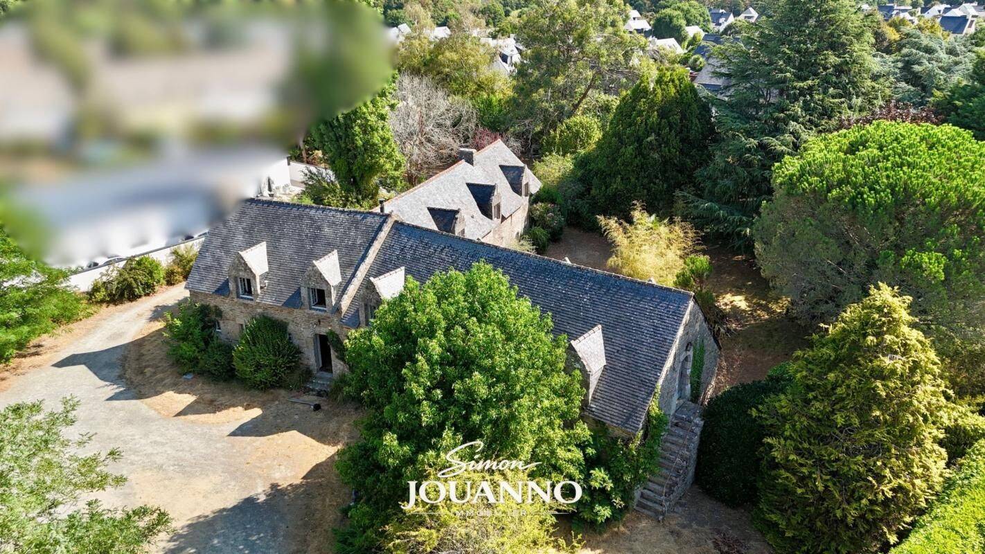 Maison 10 pièces 350 m² · à Quéven · 350 m² · 588 000 €