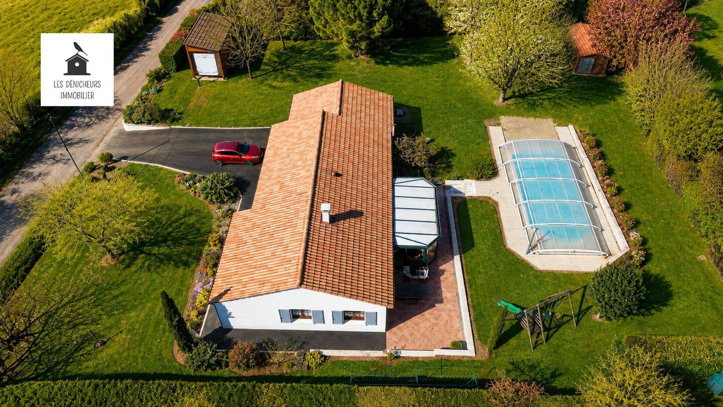 Maison 5 pièces 115 m² · à Celles-sur-Belle · 115 m² · 237 000 €