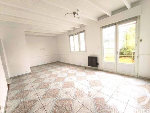 Maison à vendre 153 000 € 9 pièces 7 chambres 149 m² 136 m² de terrain Briec 29510