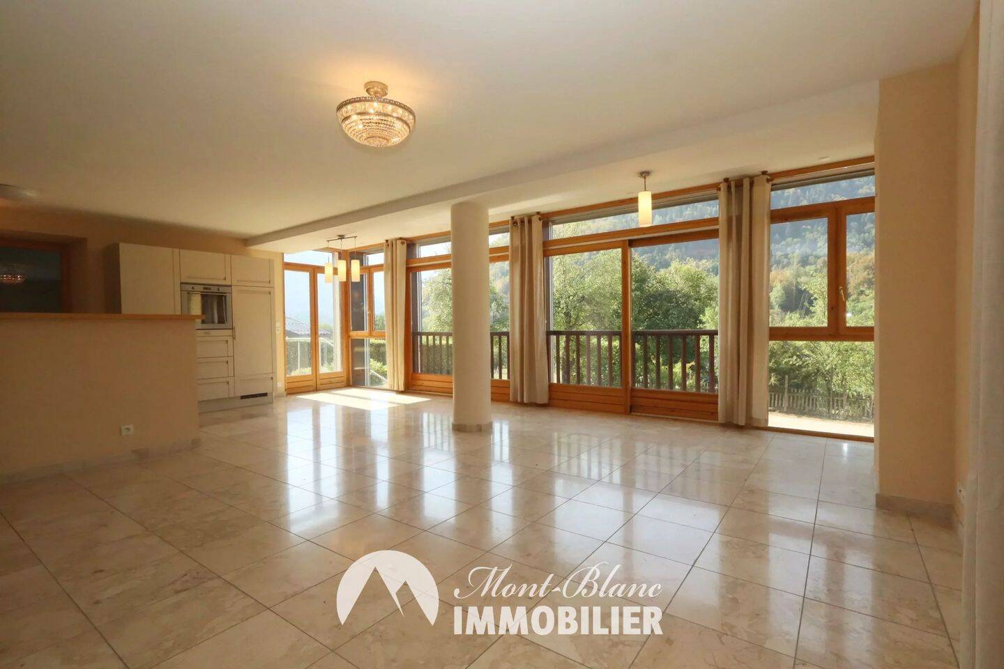 Appartement 4 pièces 104 m² · à Servoz · 104,3 m² · 2 180 €