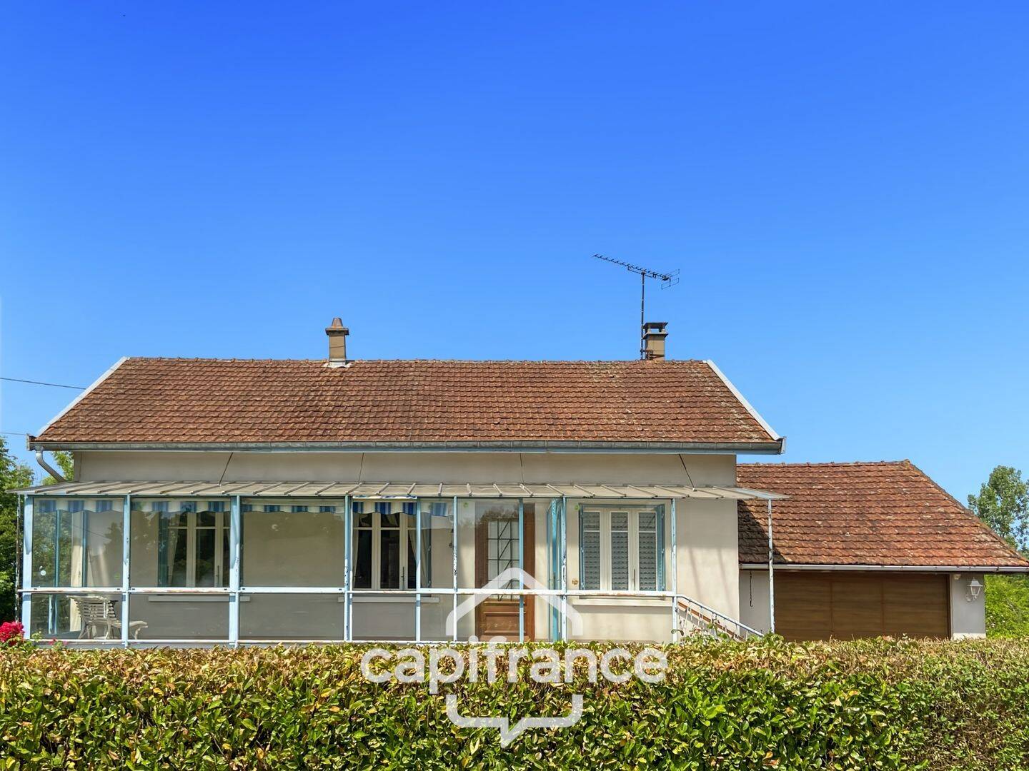 Maison 5 pièces 80 m² · à Varennes-Saint-Sauveur · 80 m² · 110 000 €