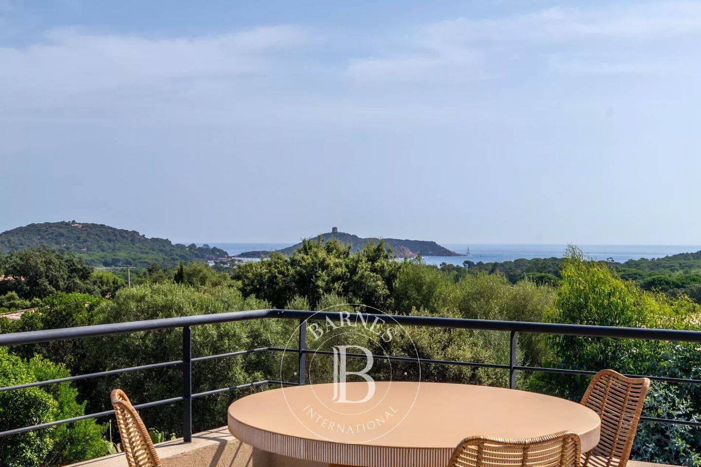 Maison 6 pièces 185 m² · à Zonza · 184,8 m² · 1 950 000 €