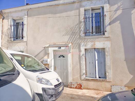 Maison à vendre 100 700 € 5 pièces 4 chambres 105 m² 219 m² de terrain Thouars 79100