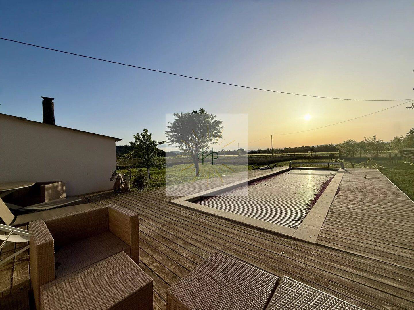 Maison 8 pièces 257 m² · à La Bâtie-Rolland · 256,8 m² · 790 000 €