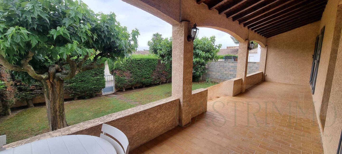 Maison 4 pièces 124 m² · à Saint-Brès · 124 m² · 1 615 €