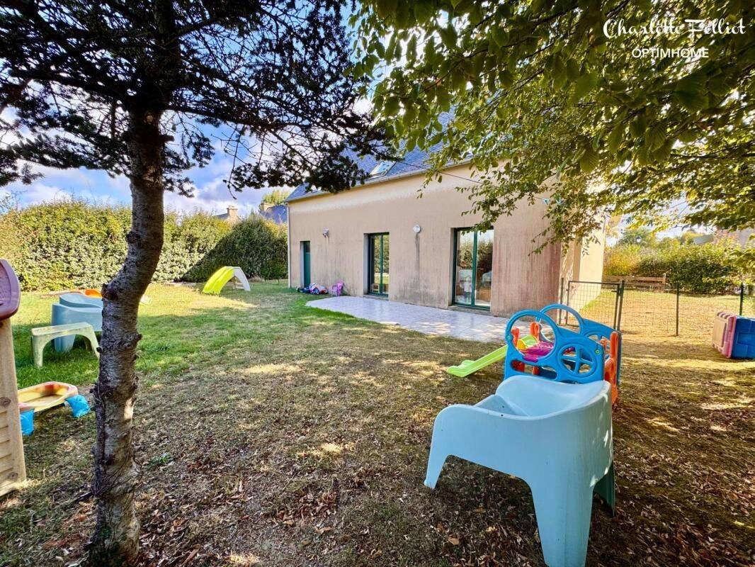 Maison 5 pièces 97 m² · à La Ville-Ès-Nonais · 97 m² · 312 000 €