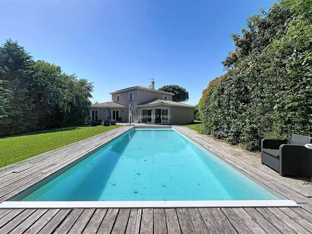 Maison 7 pièces 224 m² · à Balma · 224 m² · 748 000 €