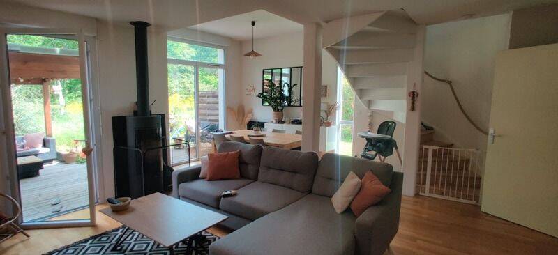 Maison 5 pièces 90 m² · à Saint-André-de-Cubzac · 90 m² · 239 500 €