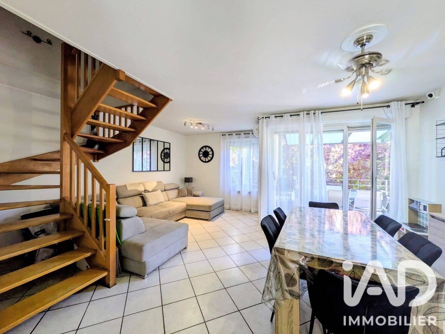 Appartement 4 pièces 81 m² · à Saint-Fons · 80,6 m² · 250 000 €