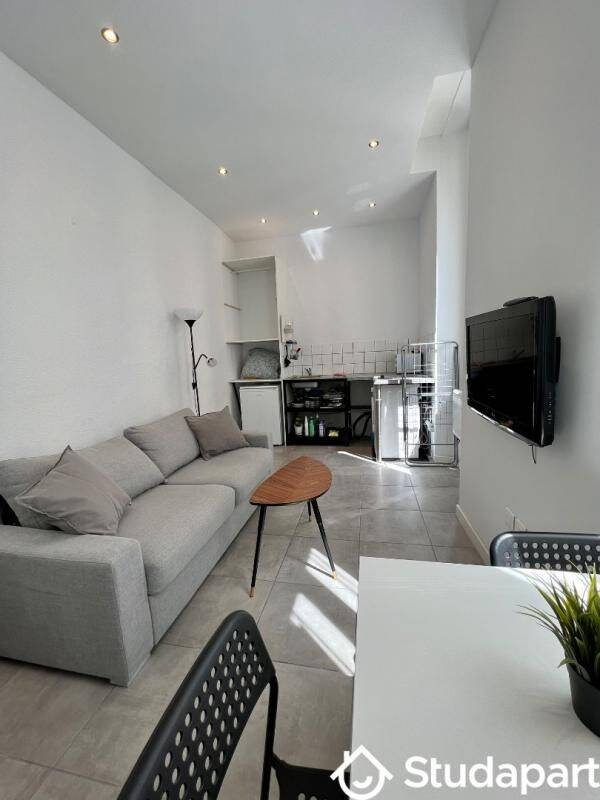Maison 1 pièce 18 m² · à Marseille 1er Arrondissement · 18 m² · 620 €/mois