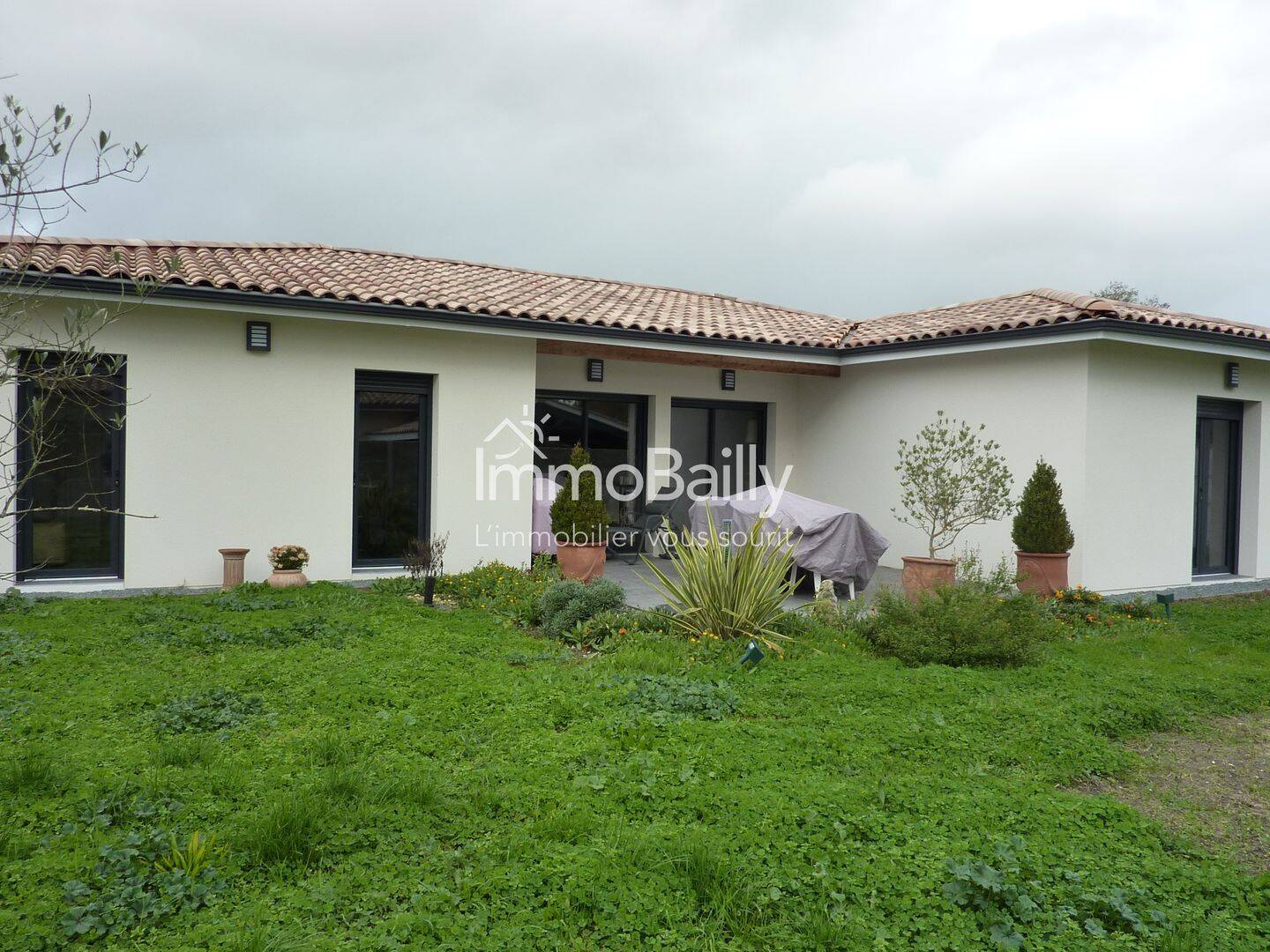 Maison 6 pièces 129 m² · à Ayguemorte-les-Graves · 128,5 m² · 1 343 €