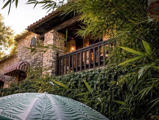 Hôtel à vendre Fonds de commerce 600 000 € 15 pièces 480 m² d'espace de restauration Saint-Jean-du-Gard 30270