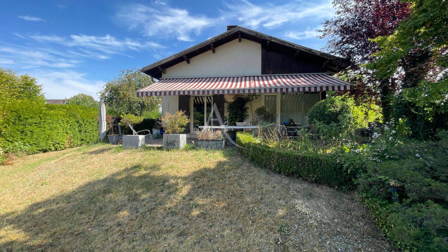 Maison 6 pièces 145 m² · à Arches · 145 m² · 240 000 €
