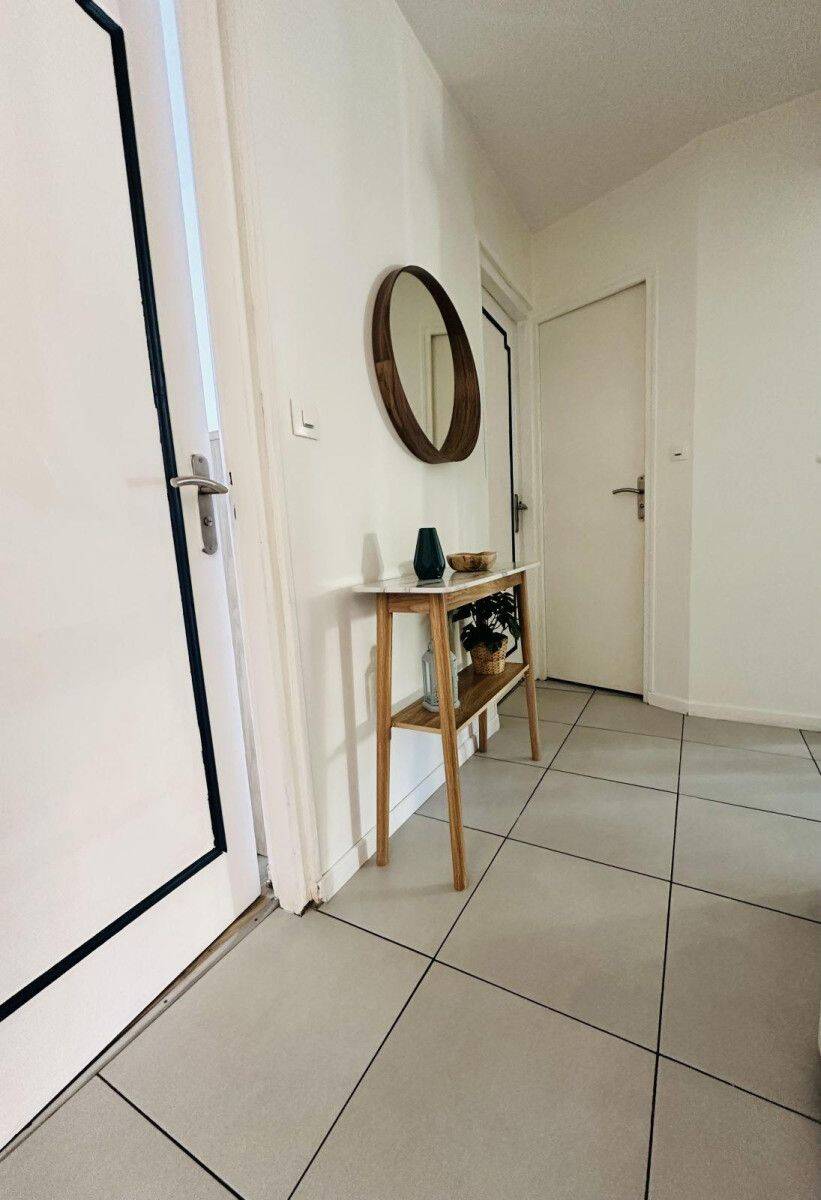 Appartement 3 pièces 56 m² · à Saint-Denis · 56 m² · 1 250 €/mois