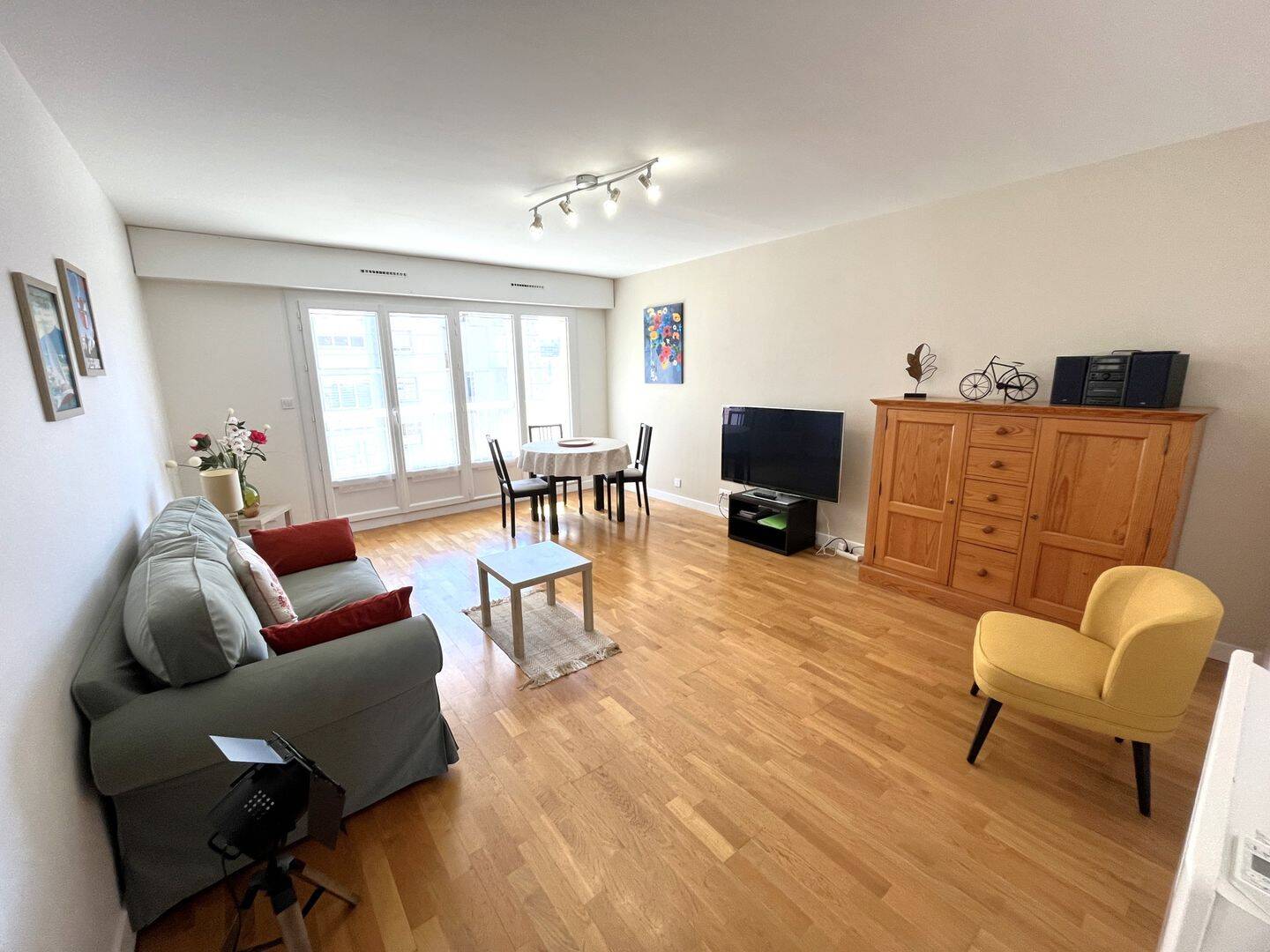 Appartement 2 pièces 65 m² · à Aix-les-Bains · 65 m² · 254 000 €