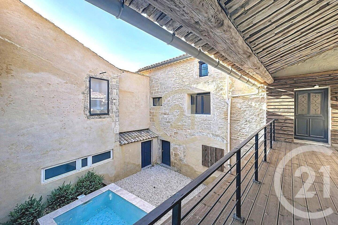 Maison 5 pièces 120 m² · à Remoulins · 120 m² · 299 000 €