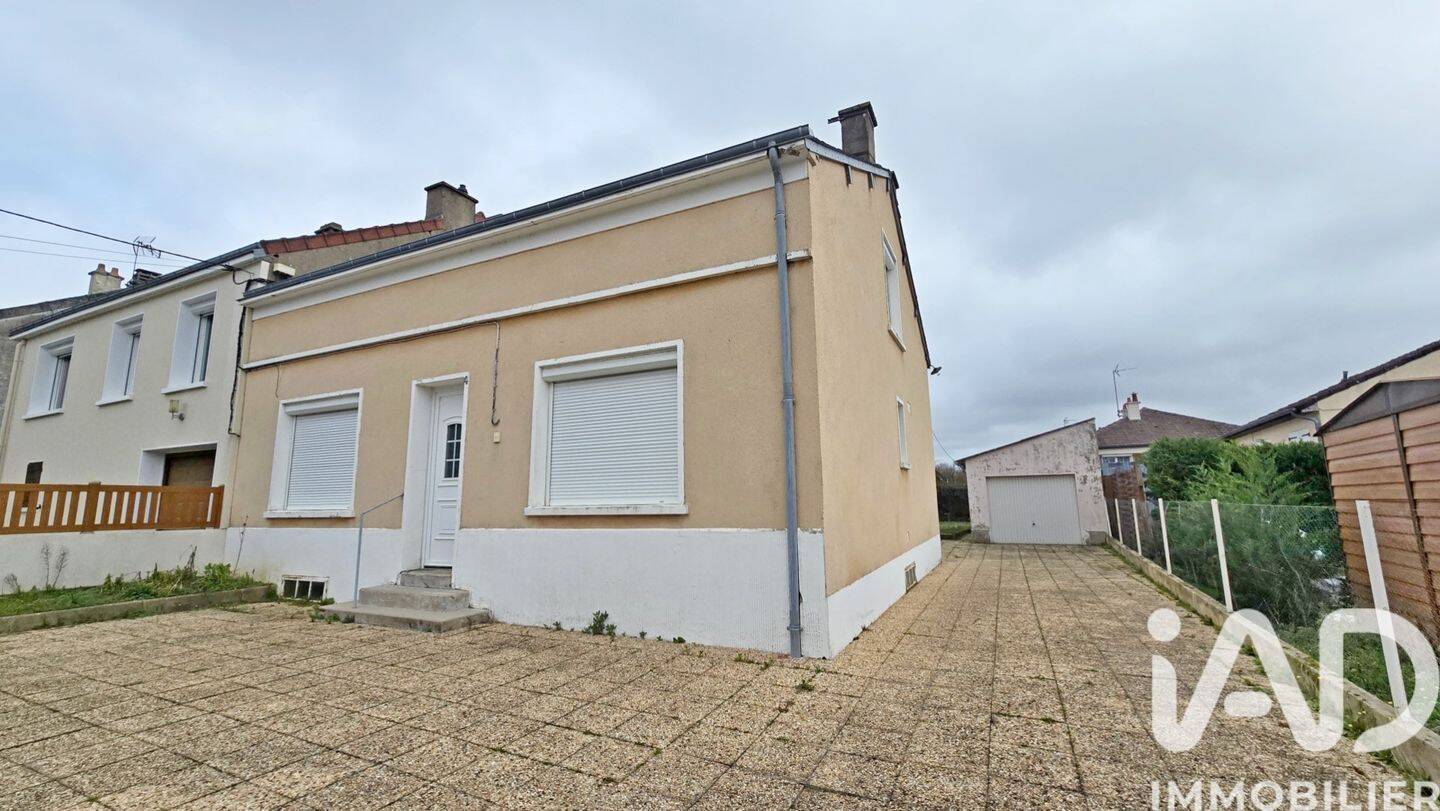 Maison 5 pièces 143 m² · à Saint-Maur · 143 m² · 148 000 €