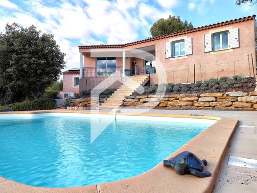 Maison de plain-pied à vendre 449 000 € 4 pièces 3 chambres 125 m² 1 303 m² de terrain Saint-Julien 83560