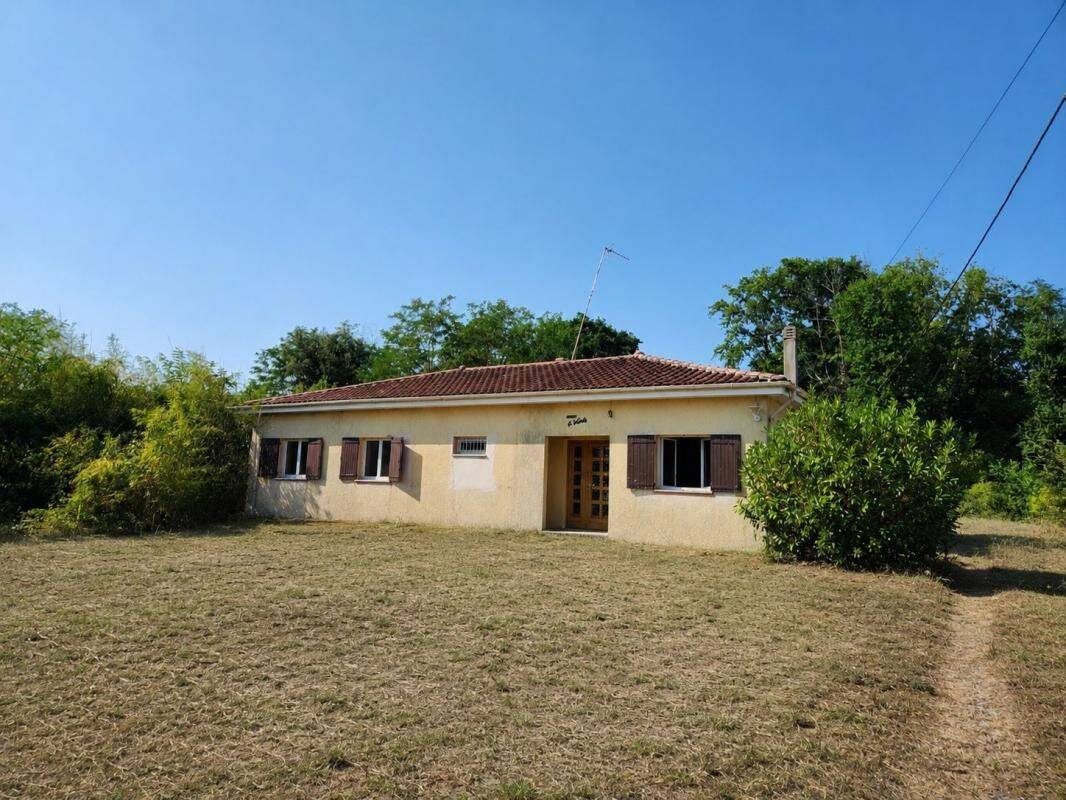 Maison 5 pièces 142 m² · à Saint-Sauveur · 142,2 m² · 185 000 €