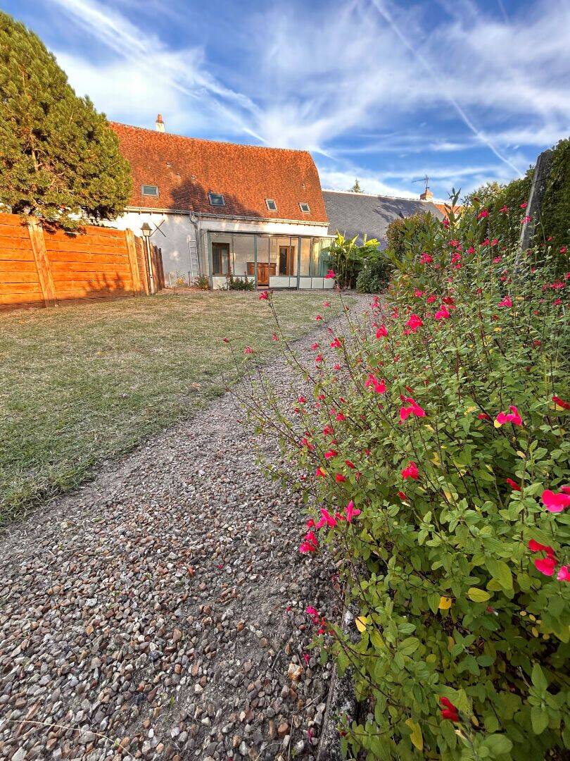 Maison 5 pièces 116 m² · à Montlouis-sur-Loire · 116 m² · 1 250 €/mois