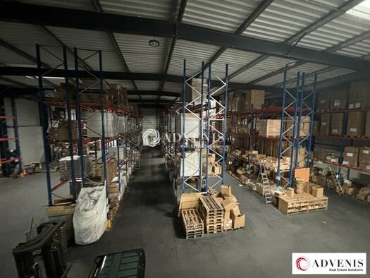 Local d'activités à louer 12 083 € 1 643 m² d'espace de stockage Saint-Magne-de-Castillon 33350