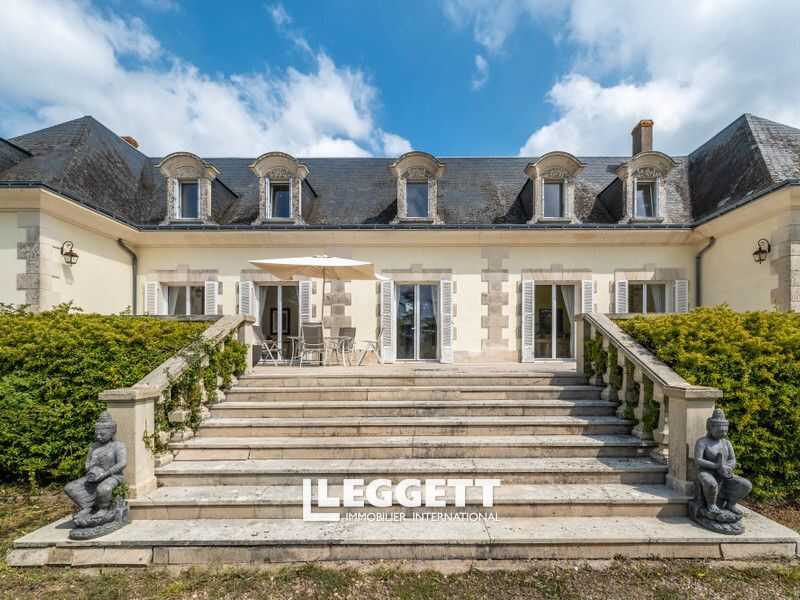 Maison 16 pièces 572 m² · à Azay-le-Rideau · 572 m² · 1 495 000 €