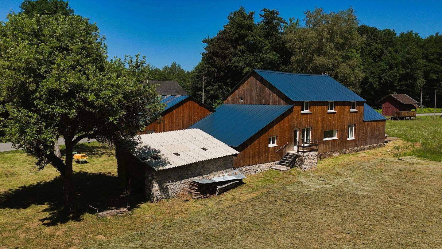 Maison 8 pièces 252m²