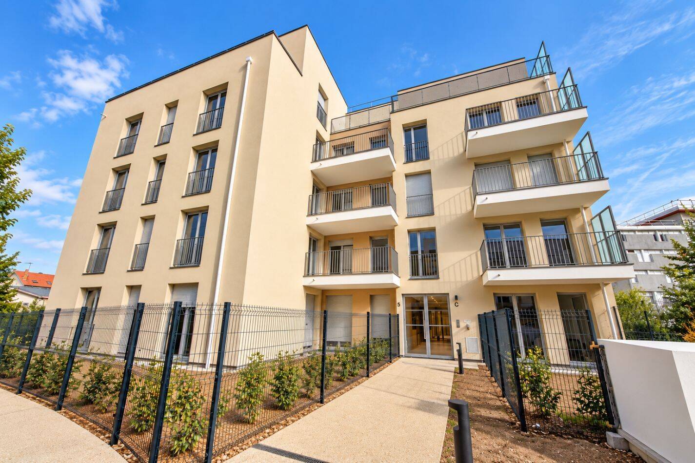 Maison 3 pièces 70 m² · à Mantes-la-Ville · 70 m² · 1 150 €/mois