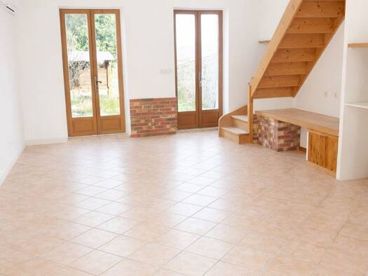 Maison à vendre 130 000 € 4 pièces 3 chambres 92 m² 150 m² de terrain Nervieux 42510