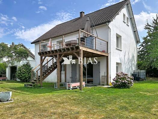 Maison à vendre 285 000 € 7 pièces 6 chambres 170 m² 1 000 m² de terrain Saint-Ouen-du-Tilleul 27670