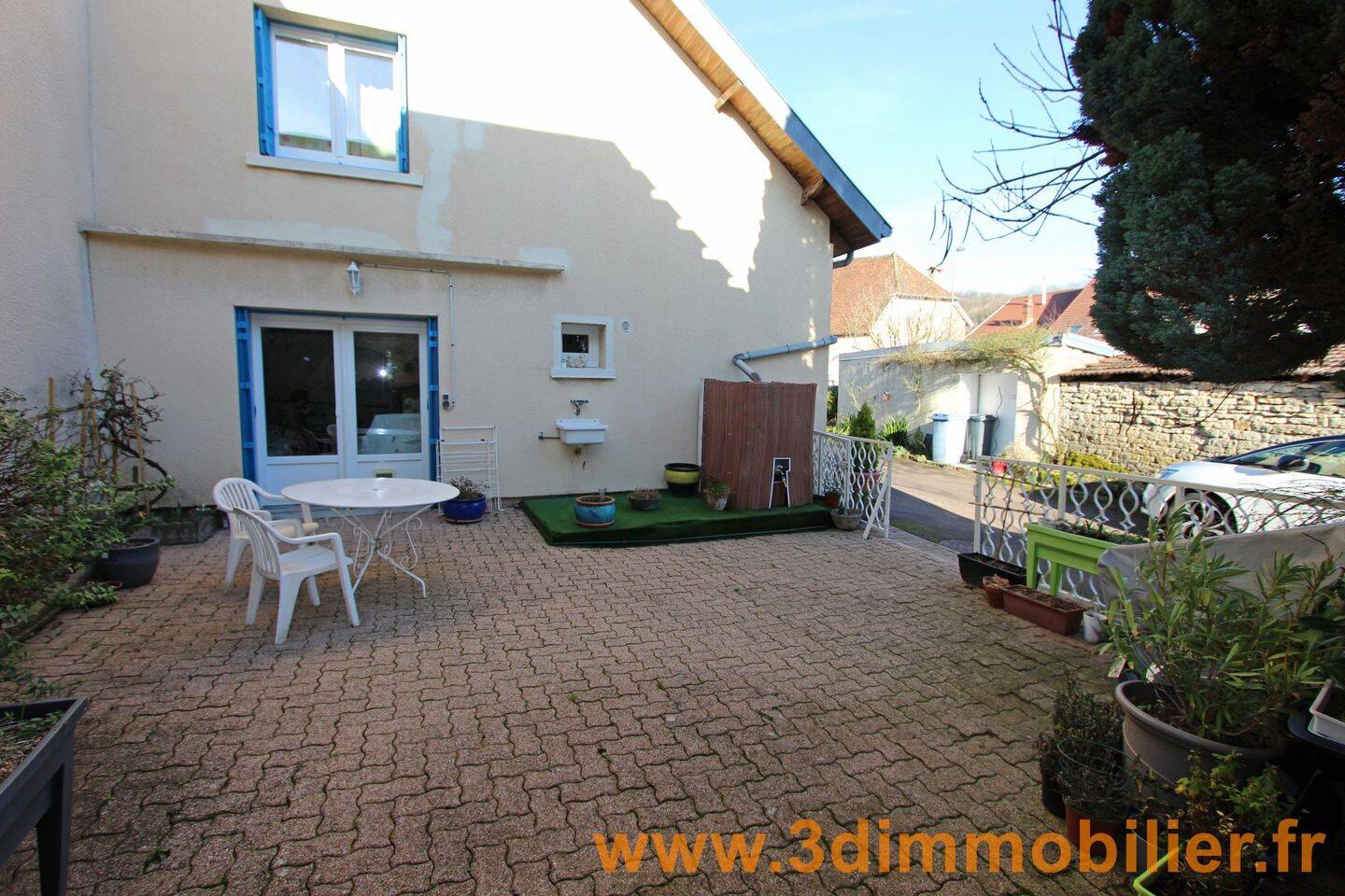 Maison 6 pièces 125 m² · à Lons-le-Saunier · 125 m² · 193 000 €